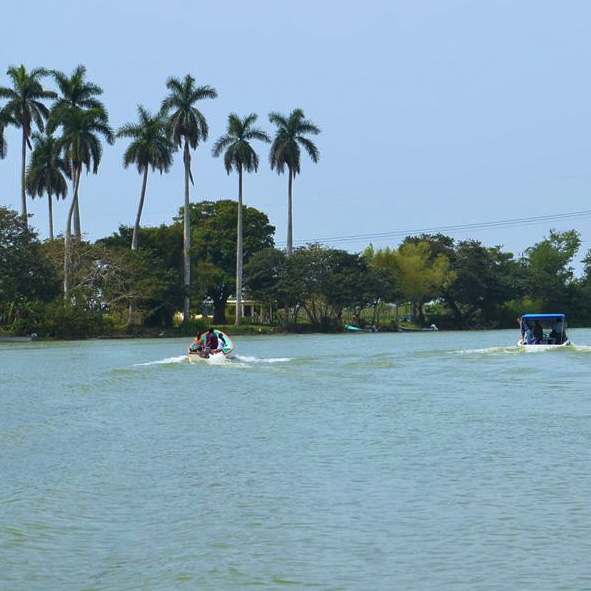 Laguna del Champayán